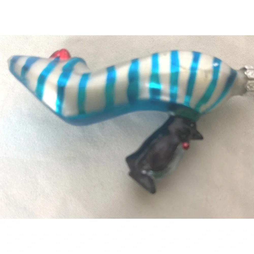 VTG Department 56 Tiny Trimmings Penguin High Heel Shoe Glass Christmas Ornament